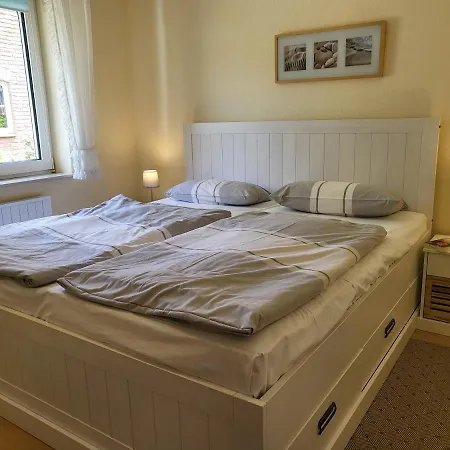 3 Im Haus Suederoog Апартаменты *